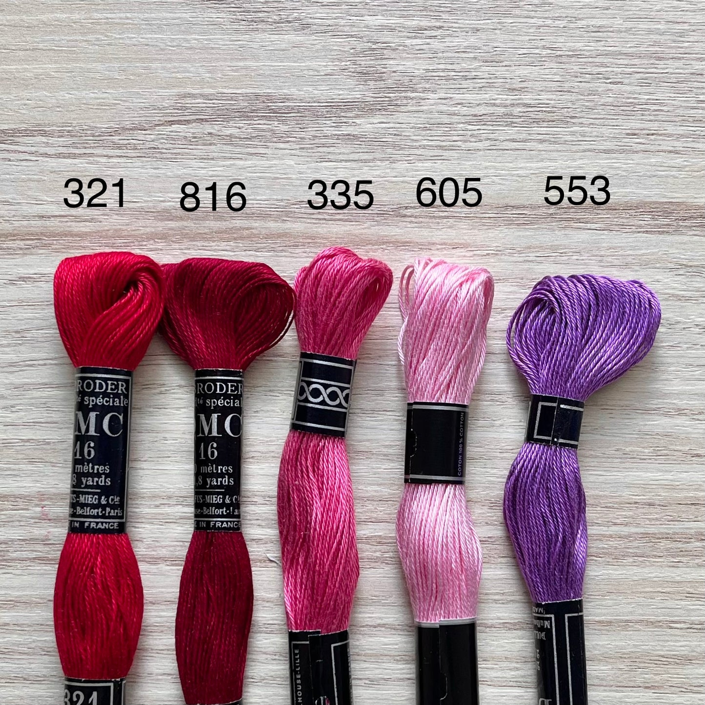 DMC 16 broderigarn / Navnegarn